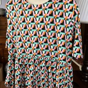 Summer dress by Haptics w/ pockets